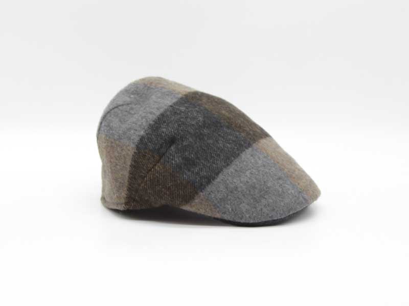 Cappello in lana classica quadrettata color fantasia grigio taglia 55 uomo